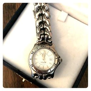 Woman’s Tag Heuer  Link Watch